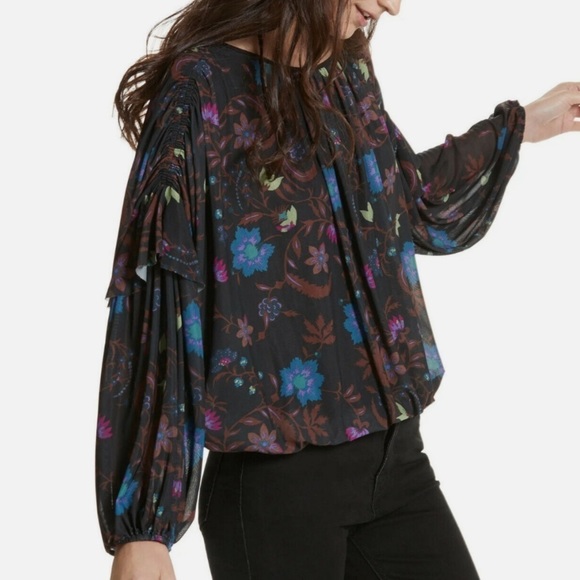 Free People Tops - FREE PROPLE Wildflower Honey Floral Blouson